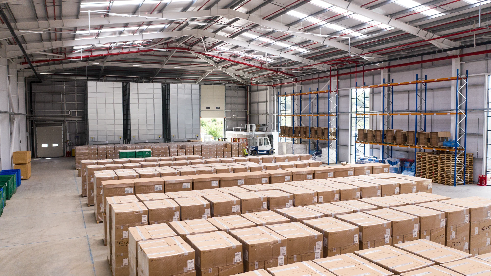 Industrial storage and manufacturing building delivered by Jarvale Construction